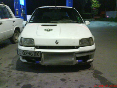 Renault Clio 1.8 16v Turbo Stage 3